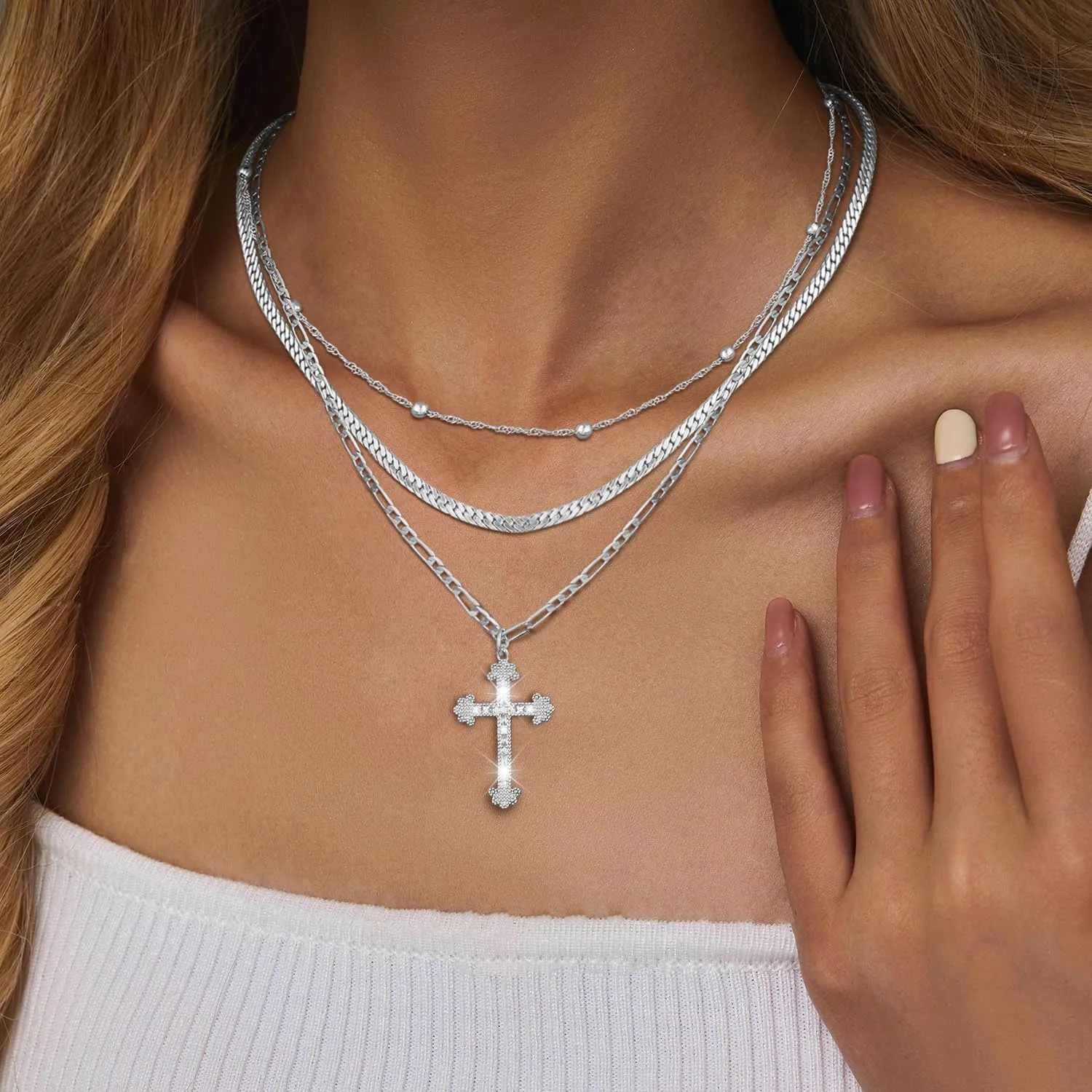 Cross Necklace for Women 14K Gold Silver Plated Necklace Layered Gold Cross Necklace Dainty Cross Pendant Choker Simple Cute Diamond Cross Necklace Faith Jewelry Religious Minimalist Gift