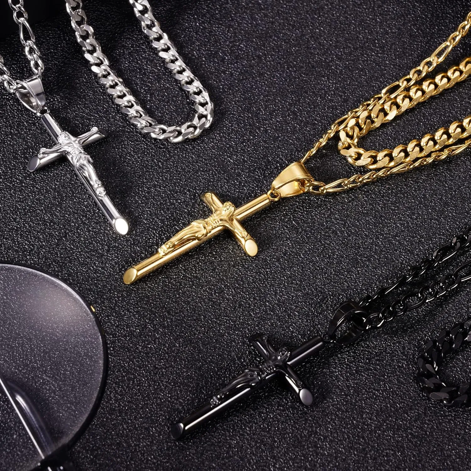 Cross Necklace for Women Men Stainless Steel Mens Cross Necklaces Gold Silver Jesus Cross Necklace Layered Cuban Figaro Chain Necklace Jewelry Gifts for Women Men