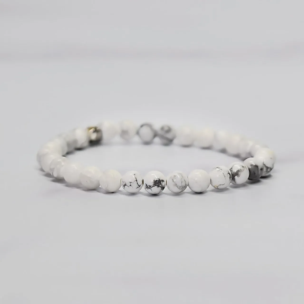 Howlite | Strength Stacker | Calmness