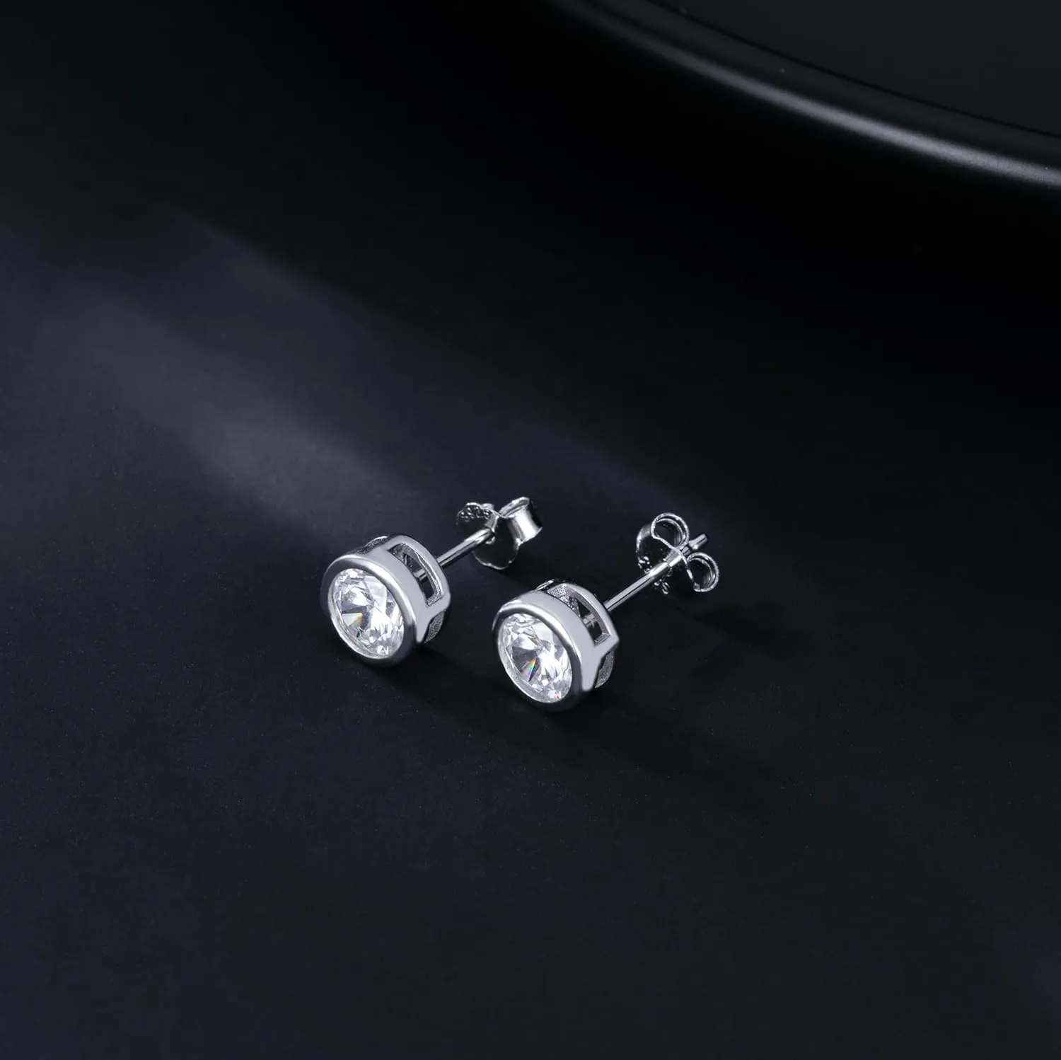 SLUYNZ Sterling Silver Bezel CZ Earrings Stud for Women Teen Girls Round Simulated Diamond Stud Earrings Round CZ Stud Earrings 5MM/6MM/7MM