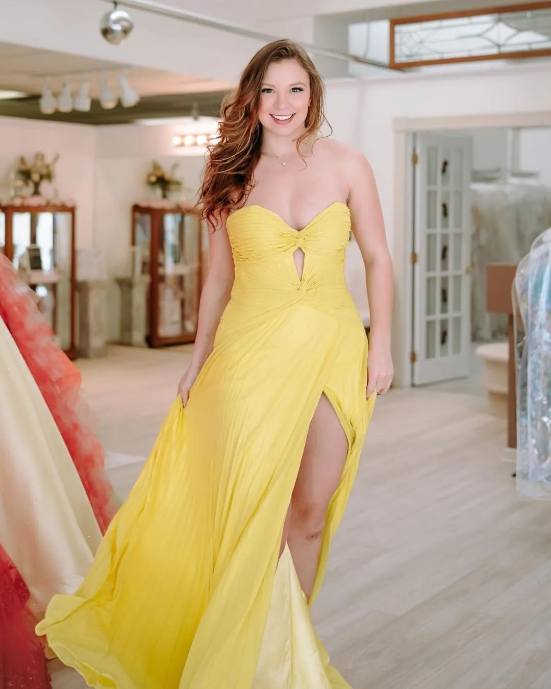 Strapless Chiffon Bridesmaid Dresses for Women Long A Line Pleated Formal Evening Gowns with Slit MJ001