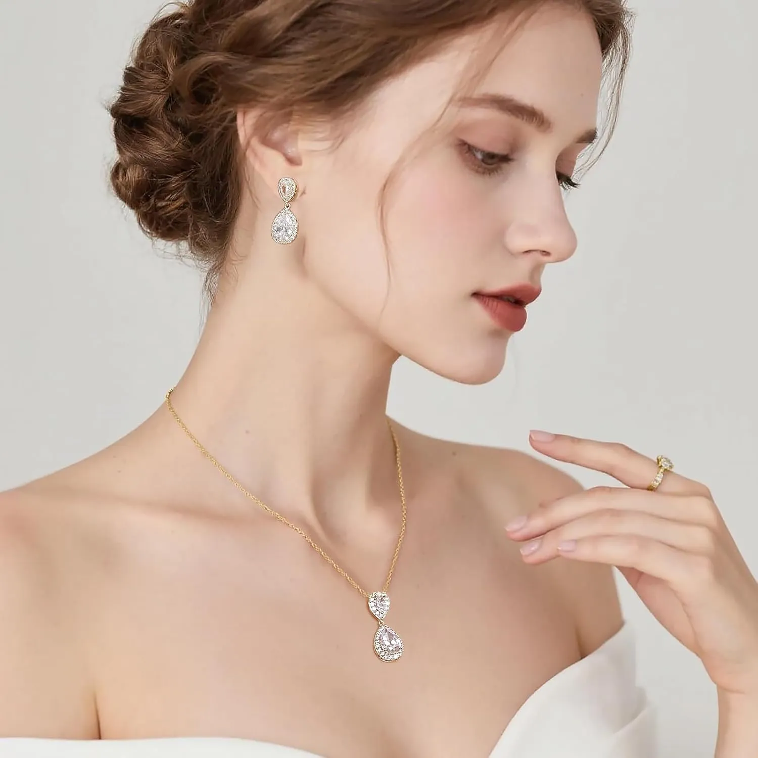 UDYLGOON Elegant Bride Bridesmaid Teardrop Necklace Earrings Set Cubic Zirconia Wedding Prom Jewelry Set