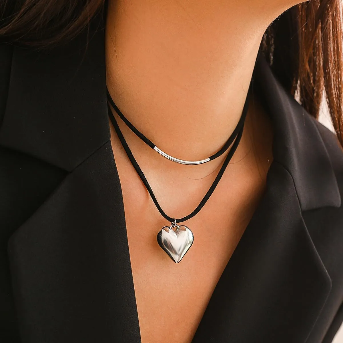 ZMANYIJEW Chunky Heart Necklace for Women Gold Silver Puffy Heart Pendant Choker Layered Boho Necklace Jewelry